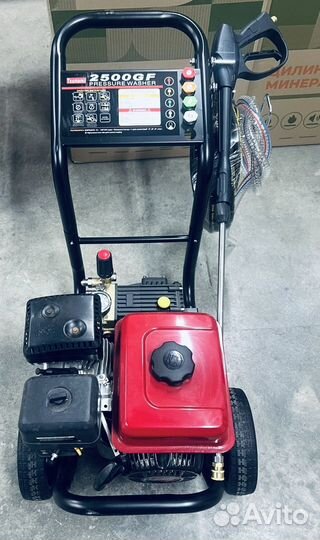 Бензиновая мойка новая много разные