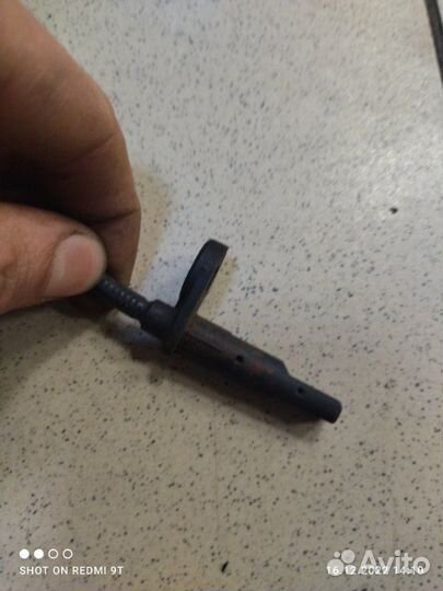 Датчик abs передний левый Nissan X-Trail T32