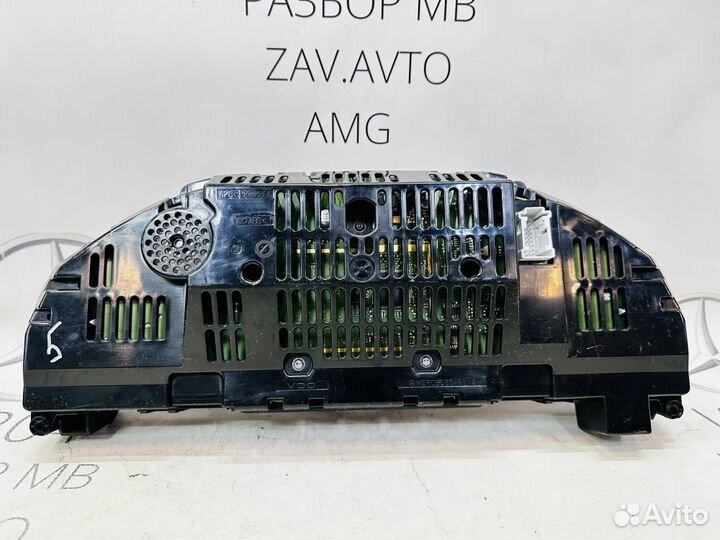 Цветная приборная панель Mercedes W212 W204