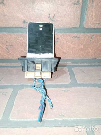 Резистор nissan X-trail NT30