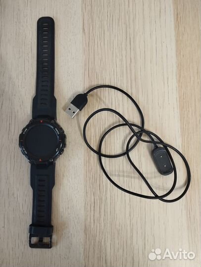Смарт-часы Amazfit T-Rex