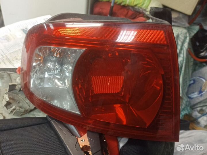 Левый фонарь задний kia magentis