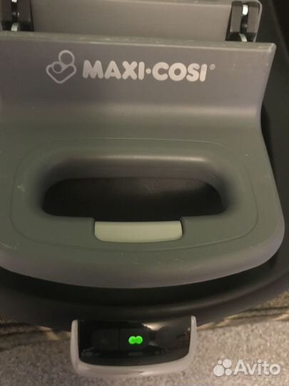 База maxi cosi family fix