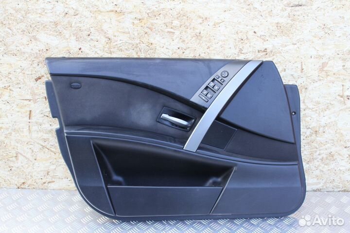 Обшивка двери передней левой BMW 5 серия
