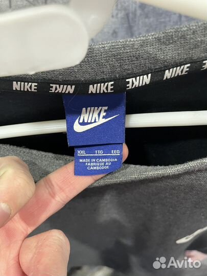 Толстовка Nike