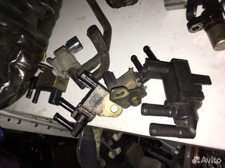 Соленоид управления турбиной Subaru Legacy BL5