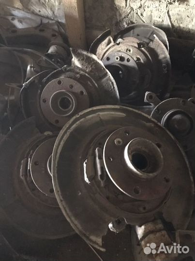 Задний рычаг е46