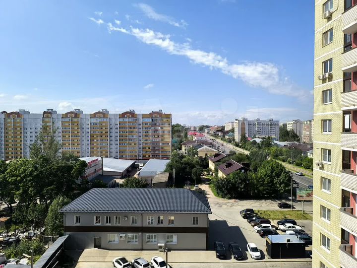 2-к. квартира, 64,9 м², 8/10 эт.