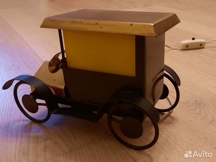 Светильник 