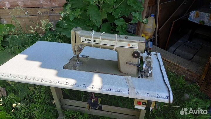 Швейная машина singer