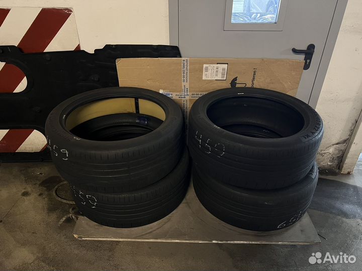 Continental SportContact 6 285/40 R22