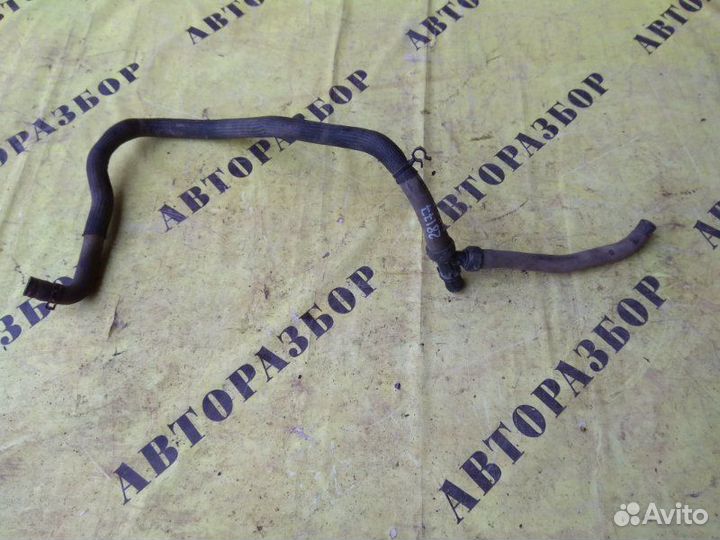 Патрубок системы охлаждения Renault Megane 3