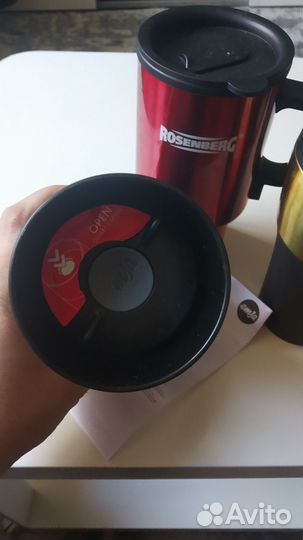 Термос с кружками