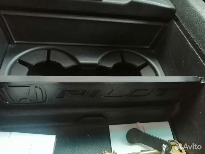 Перегородка подстаканников Honda pilot 2