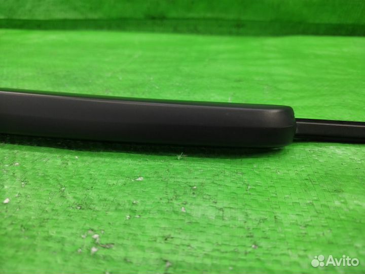 Поводок заднего дворника Audi Q5 2008-2017