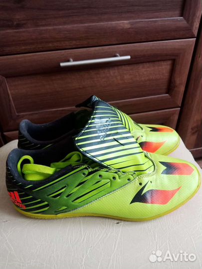 Бутсы адидас