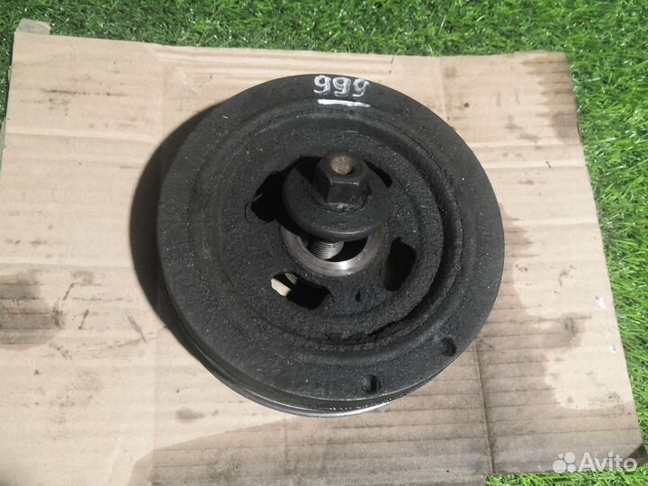 Шкив коленвала Nissan x-trail t31