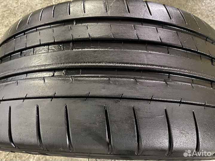 Michelin Pilot Super Sport 245/40 R18 97Y