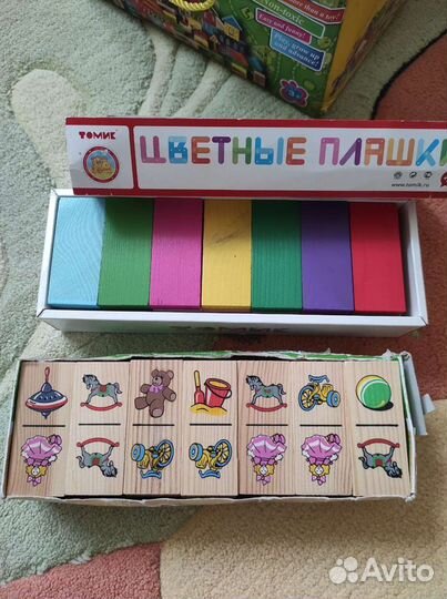 Игрушки, конструкторы для детей младшего возраста