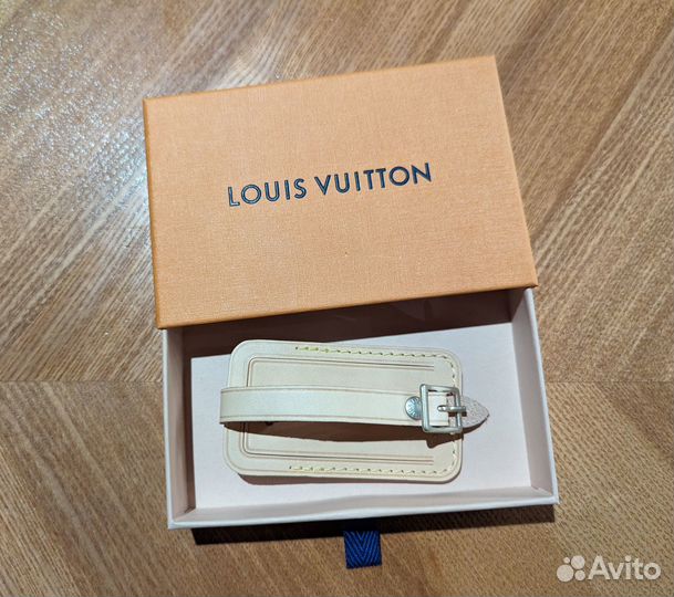 Новая оригинальная бирка Louis Vuitton