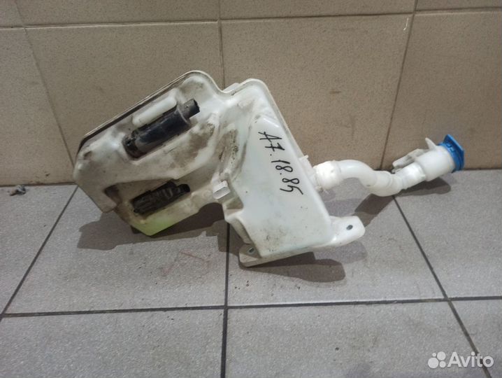 Бачок омывателя стекла. Шкода октавия А7