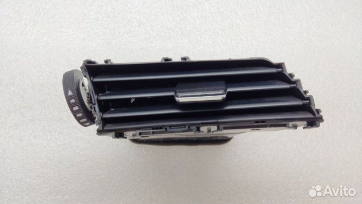 Дефлектор воздушный правый Toyota Camry XV70