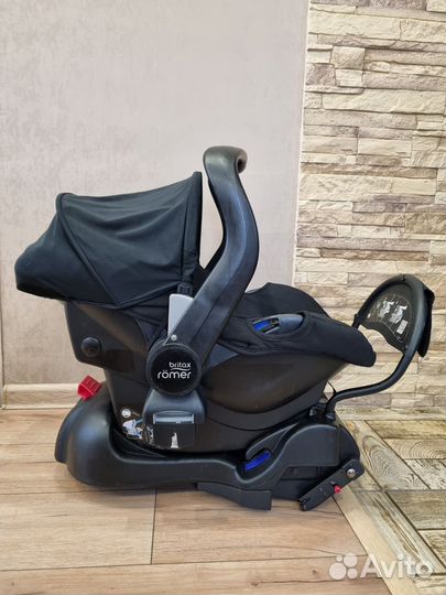 Автолюлька Britax Roemer Primo 0+ (изофикс)