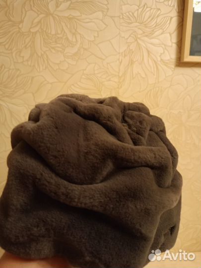 Шапка из экомеха