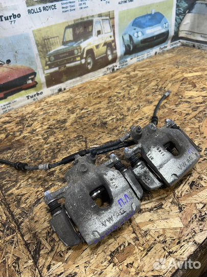 Суппорт передний оригинал Шкода Рапид NH3 рест