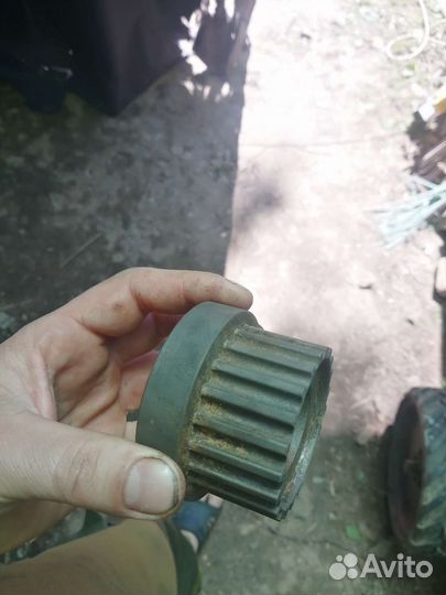 Продам шестерня коленвала D4EA