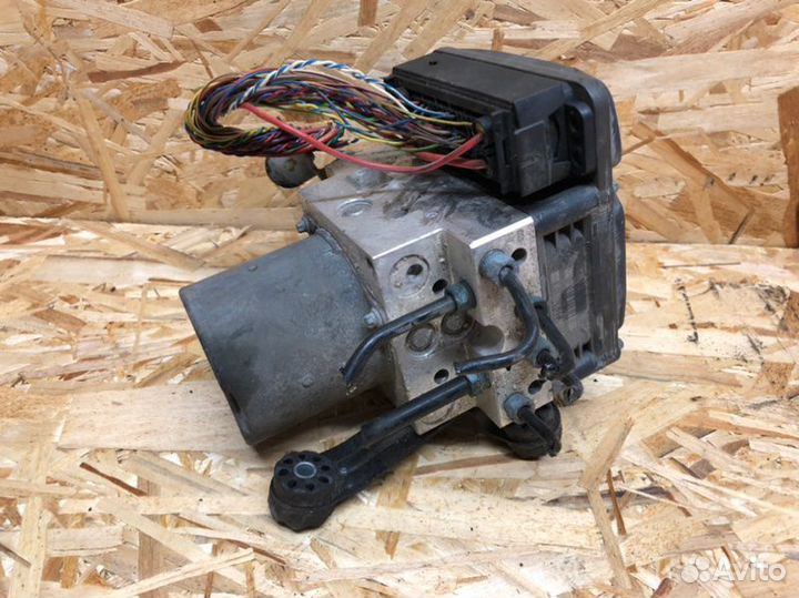 Блок abs Bmw 5-Series E60 3.0 2009