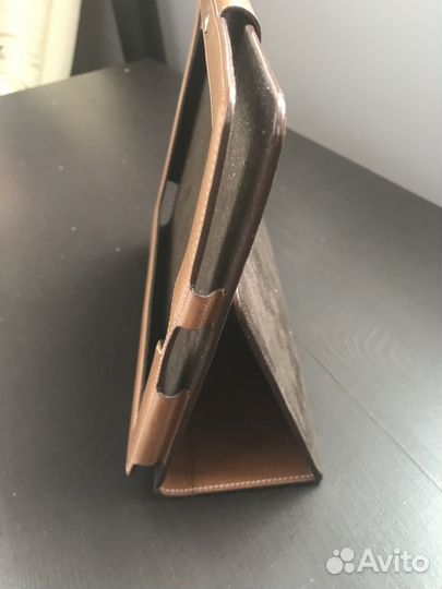 Чехол Cartier для iPad. LES must DE cartier