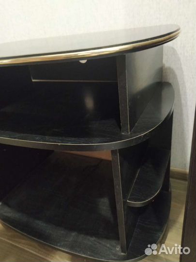 Тумба под телевизор