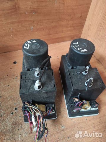 Компрессор центрального замка Ауди 8L0862257L