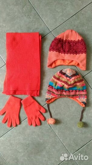 Комплект шапки, шарф, перчатки Германия
