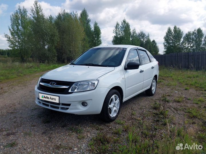 LADA Granta 1.6 МТ, 2018, 63 000 км