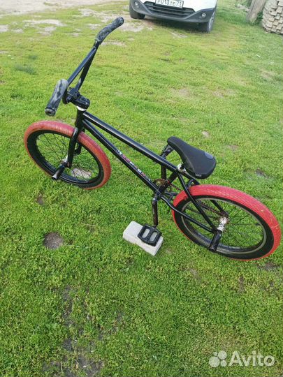 Трюковой велосипед bmx