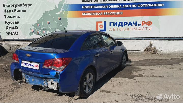 Иммобилайзер Chevrolet Cruze (J300) 13502301