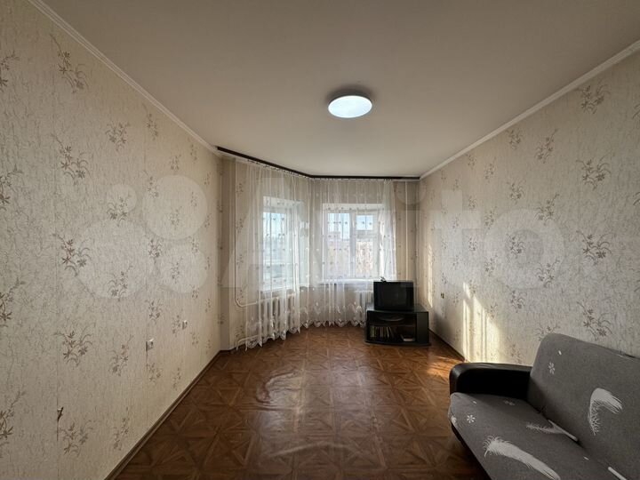 2-к. квартира, 58 м², 5/9 эт.