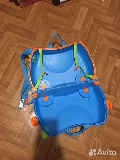 Детский чемодан trunki