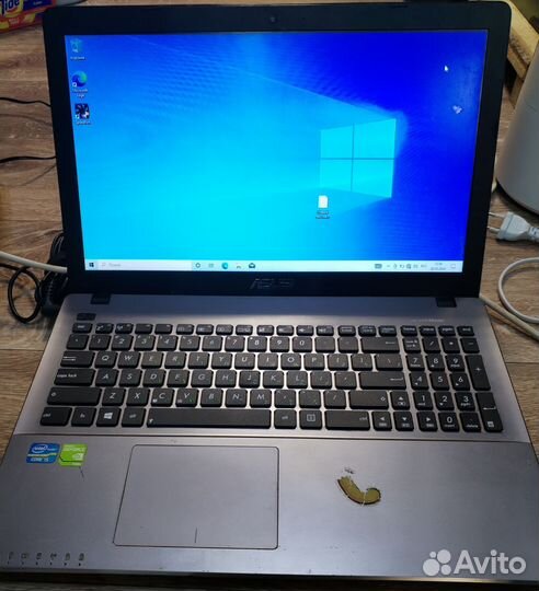 Ноутбук Asus на i5