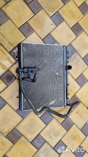 Радиатор охлаждения ситроен с5