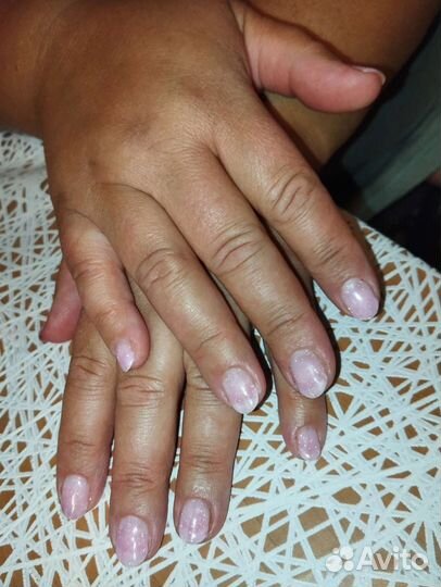 Ищу модель на наращивание ногтей
