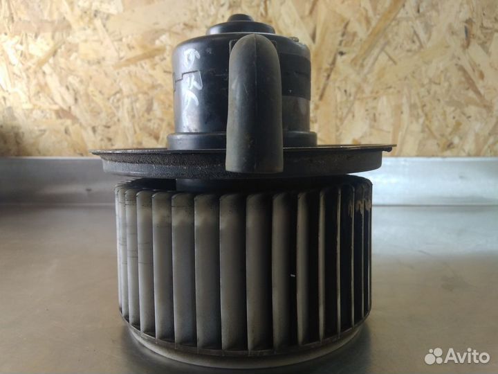 Моторчик отопителя Faw Vita