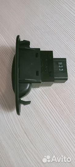 Кнопка стеклоподъёмника kia spectra