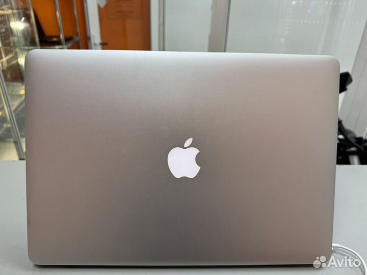 Apple MacBook Pro 15 (2014) Retina