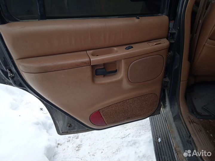 Дверная карта задняя левая Ford Explorer 2 Форд