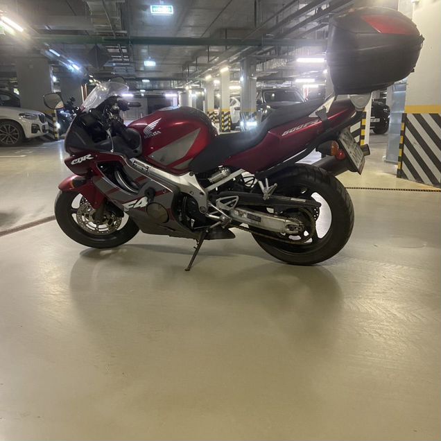 Honda CBR 600 F4i, 2004, 25 387 км