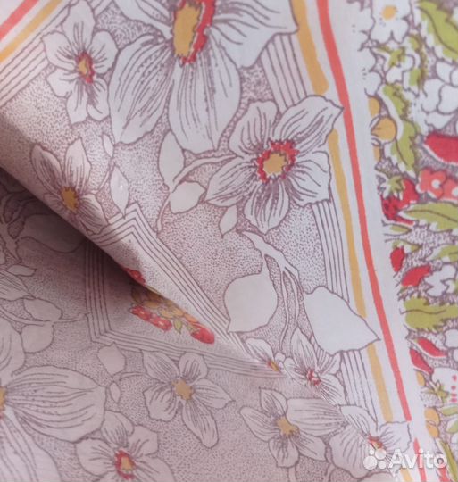 Платок шелковый, винтаж