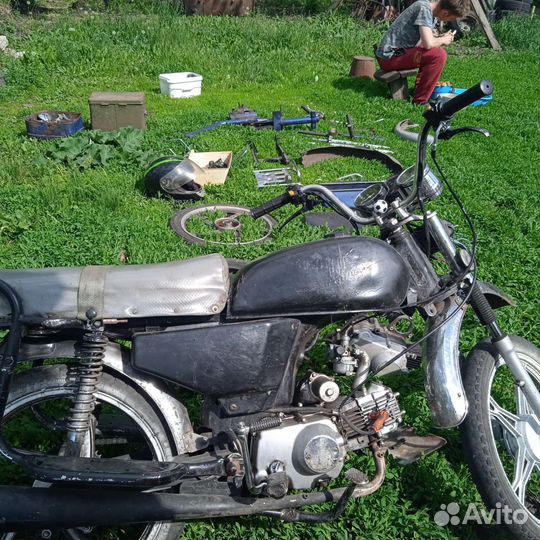 Продам запчасти на мопед Альфа, дельта